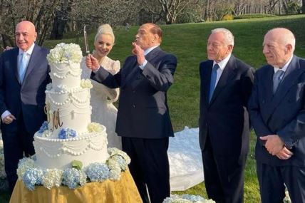Silvio Berlusconi i Marta Fascina imali su 'simbolično' vjenčanje