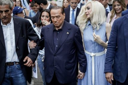 Silvio Berlusconi i Marta Fascina imali su 'simbolično' vjenčanje