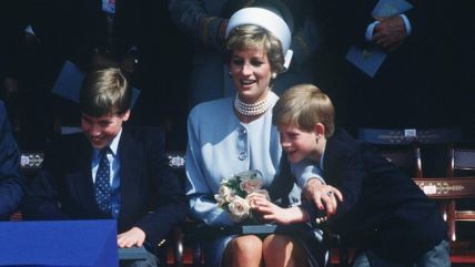 Princeza Diana s prinčevima Harryjem i Williamom