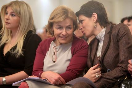 Josipa Rimac i Vesna Pusić 2011. na Okruglom stolu 'Žene na radnom mjestu'