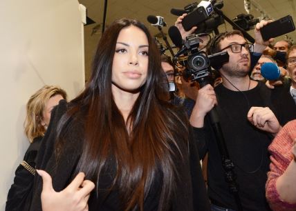 Ruby Rubacuori na suđenju Silviju Berlusconiju